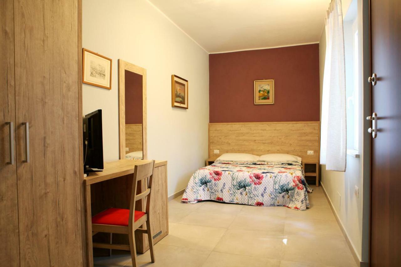 Bed and Breakfast La Casa Di Nonno Giulio Porto SantʼElpidio Exterior foto